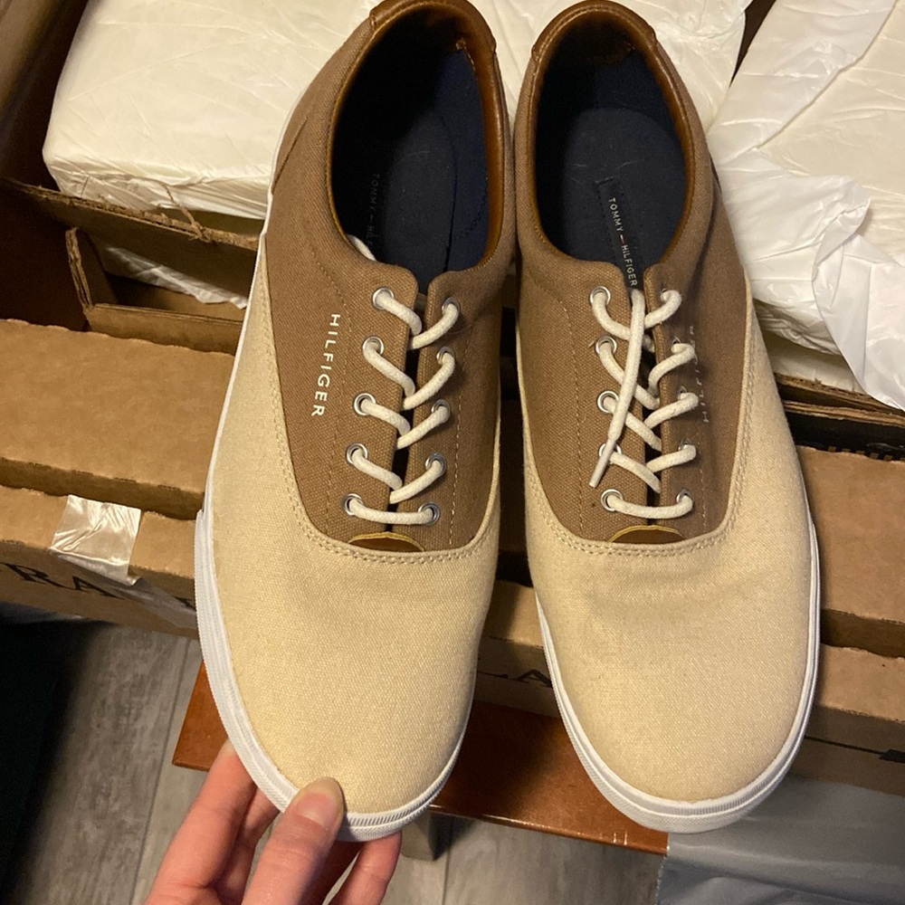 Tommy Hilfiger Boat Shoes 12